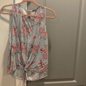 Floral print tank top blouse.  Pink Clover